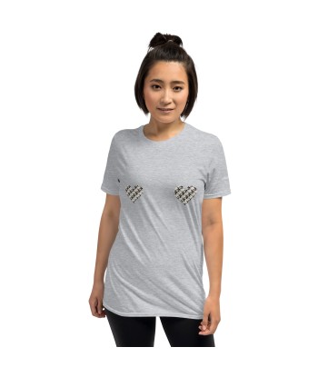 Liberté Chérie™ | T-Shirt Féministe Deux Coeurs Monogram LC en ligne des produits 