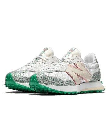 New Balance 327 Casablanca Holly Green brillant des détails fins