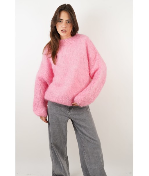 Pull Dina mohair rose brillant des détails fins